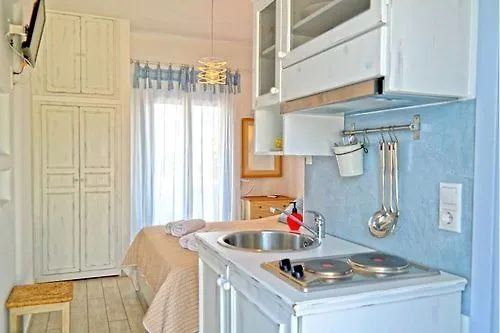 Annio * Plaka (Naxos)